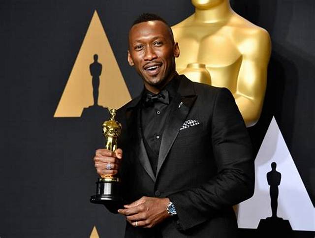 Discover the Net Worth of Academy Award Nominee Angela Bassett