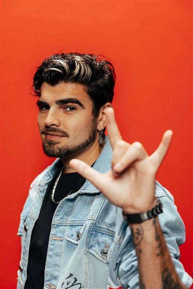 Jonathan Herrera Biography, Age, Height, Wife, Net Worth, Family